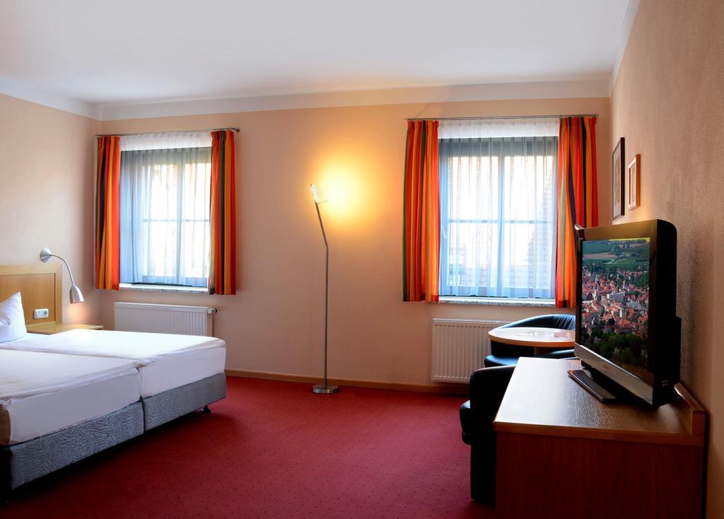 Hotel Dom-Eck Баутцен Номер фото